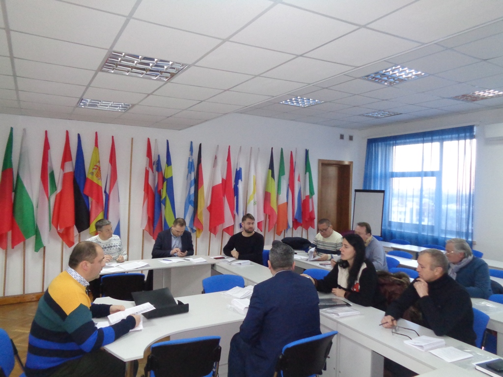 Відбулися засідання постійних профільних комісій та президії районної ради