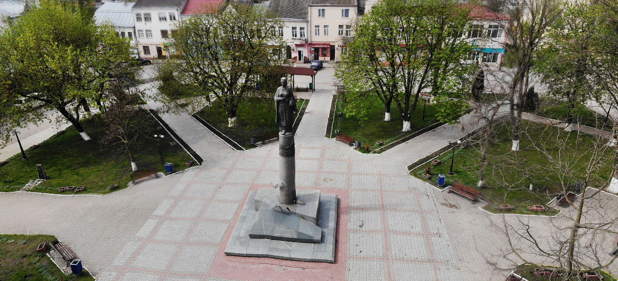 Пам’ятник Роксолані в Рогатині